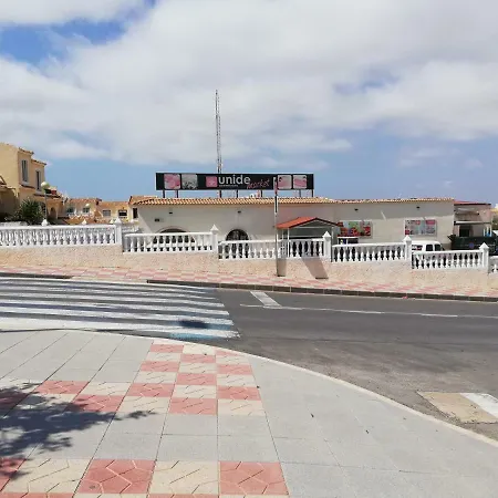 La Casa Del Buda Cerca De La Playa Con Piscina *